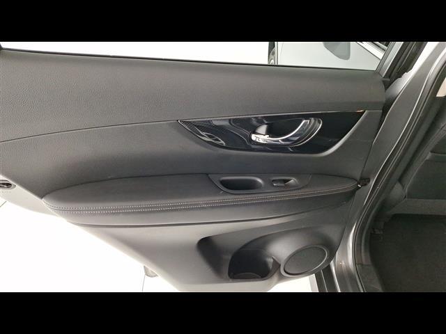 NISSAN X Trail 00973902_VO38023732