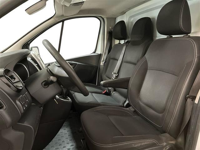 RENAULT Trafic 27 2019 00984766_VO38023207