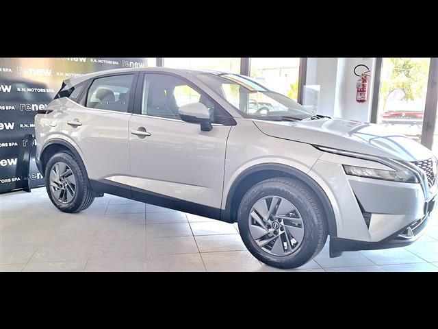 NISSAN Qashqai 00812196_VO38013074