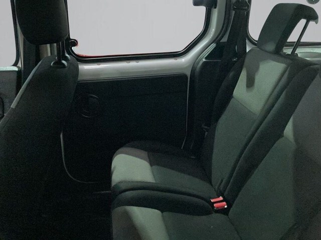 Inside Kangoo Combi Diesel  Blanco Mineral