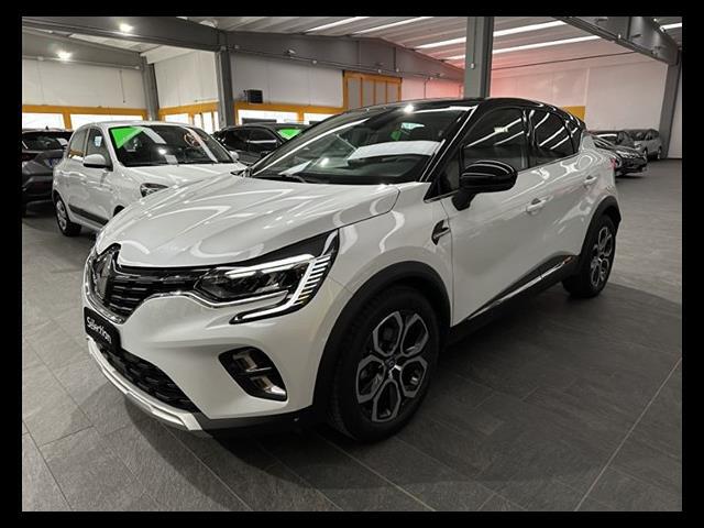RENAULT Captur 00012090_VO38023184