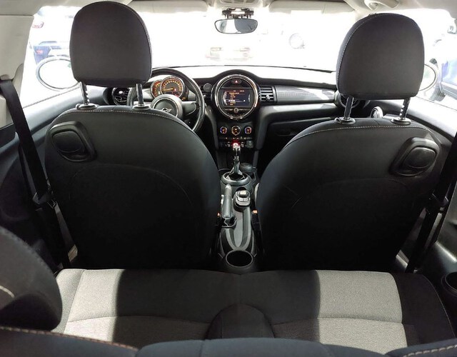 Inside  R56 Diesel  Marfil