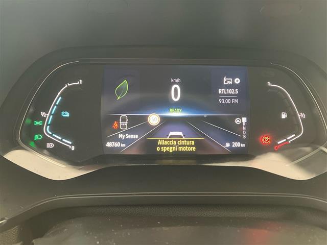 RENAULT Captur 00985240_VO38023207