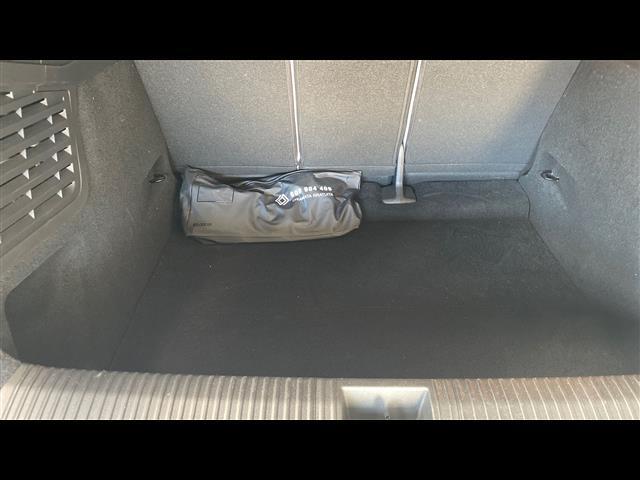 RENAULT Scenic V E Tech 00332932_VO38013550