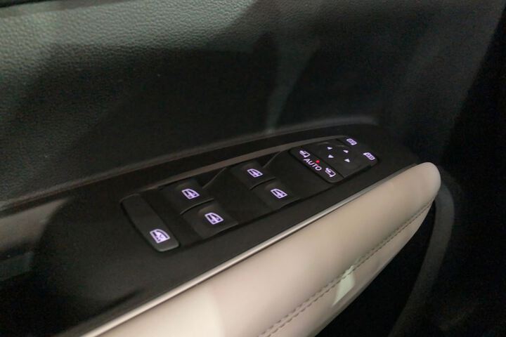 Inside Koleos Diesel  Negro