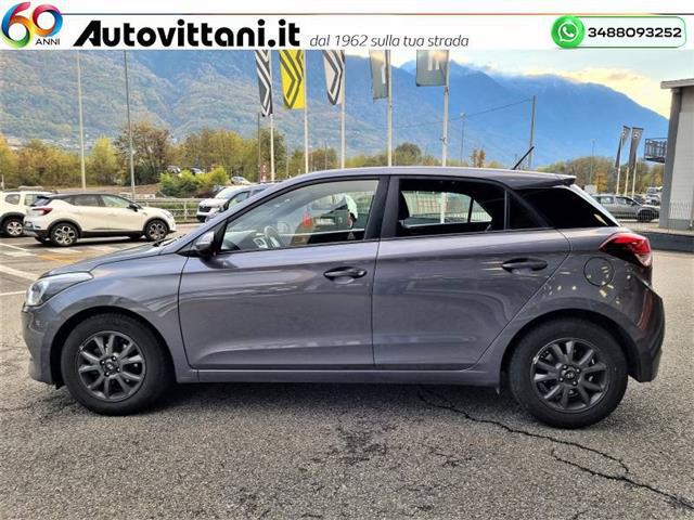HYUNDAI i20 00955767_VO38023207