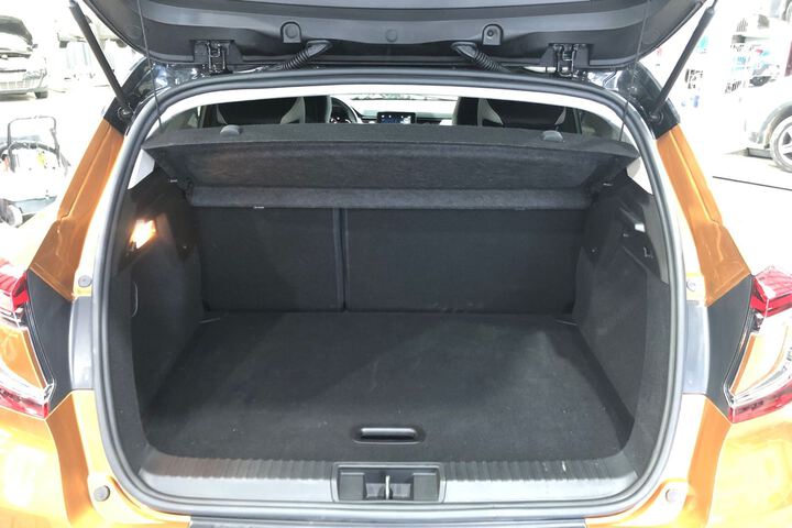 Inside Captur  Naranja Atakama con 