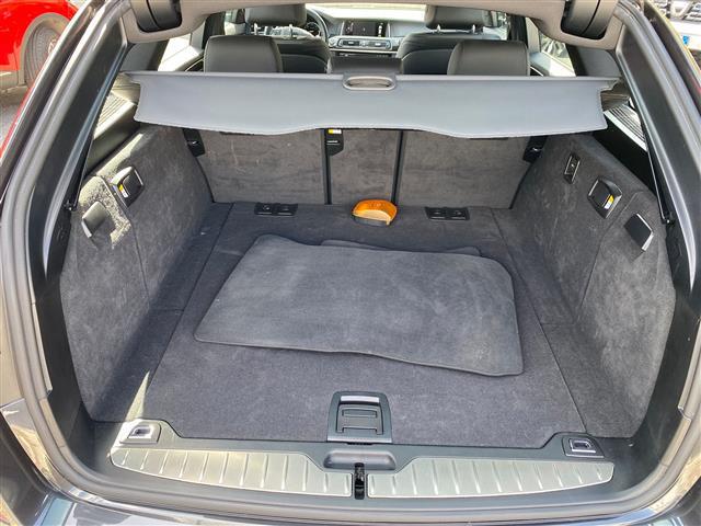 BMW Serie 5 F11 Touring 02641684_VO38043366