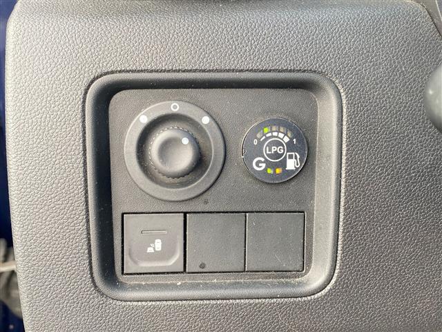 DACIA Duster II 2018 02640486_VO38043366