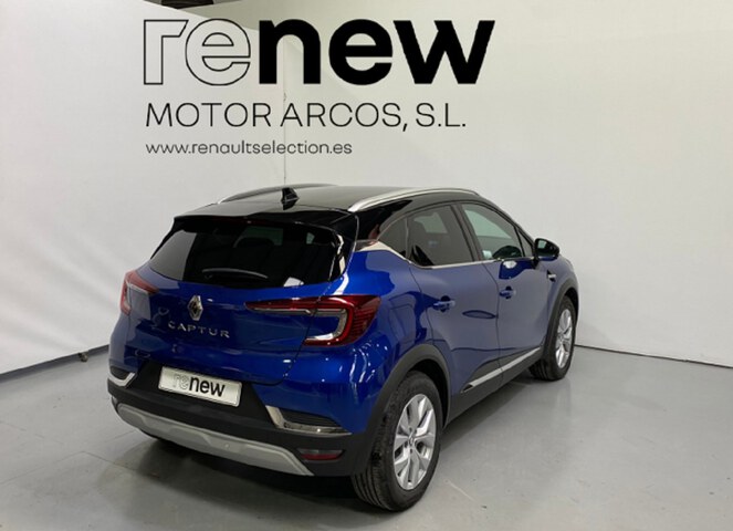 Outside Captur  Azul Rayo con techo 