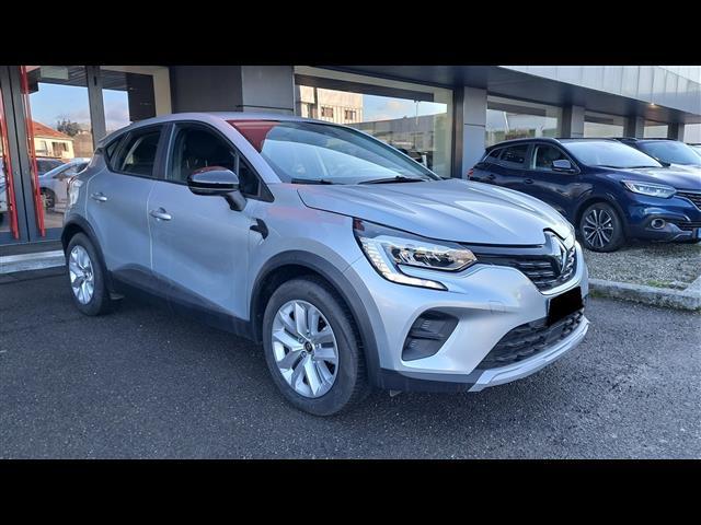 RENAULT Captur 02383080_VO38013041