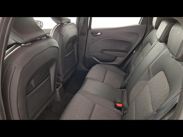 RENAULT Clio 00948392_VO38023732