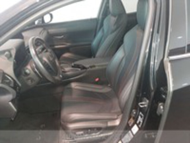 LEXUS UX 2019 01883113_VO38013067