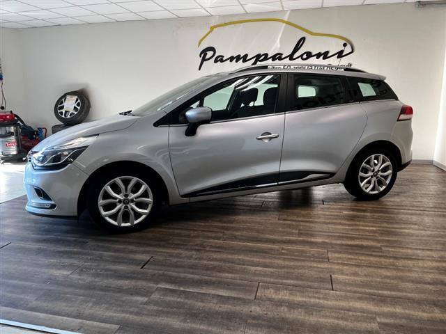 RENAULT Clio Sporter 03215606_VO38043894