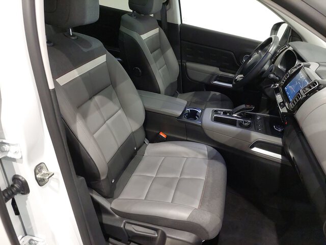 Inside C5 Aircross  Blanco Nacarado