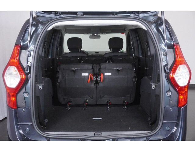 Inside Lodgy Diesel  GRIS