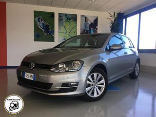 VOLKSWAGEN Golf 00281114_VO38023217