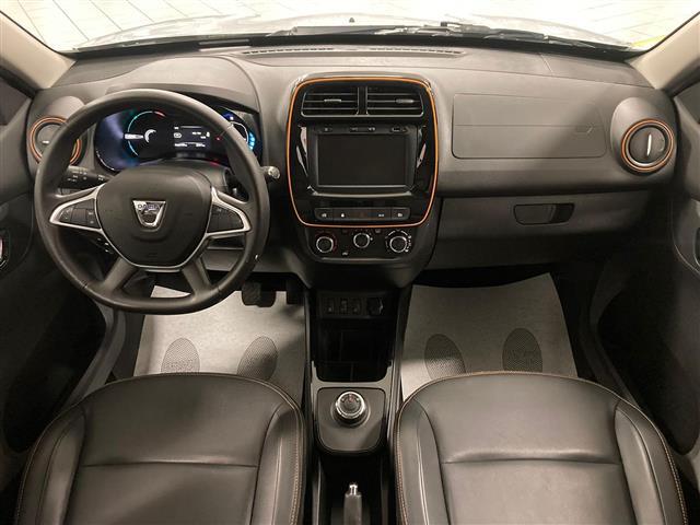 DACIA Spring 00014637_VO38013022