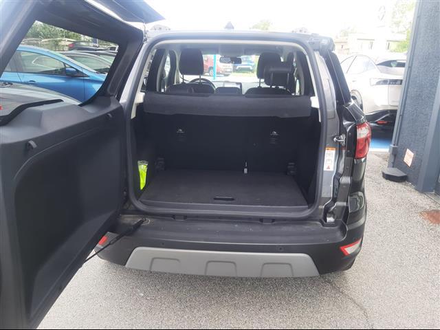 FORD EcoSport 00016115_VO38023184