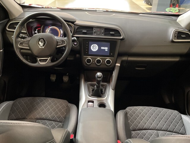 Inside Kadjar  Rojo Deseo