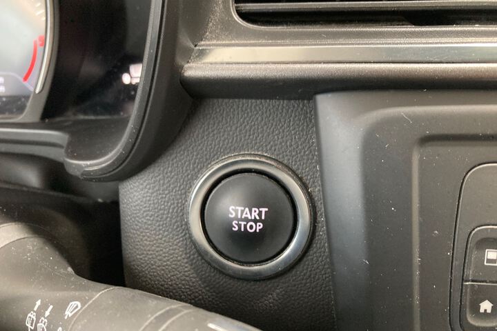 Inside Kadjar Diesel  Gris
