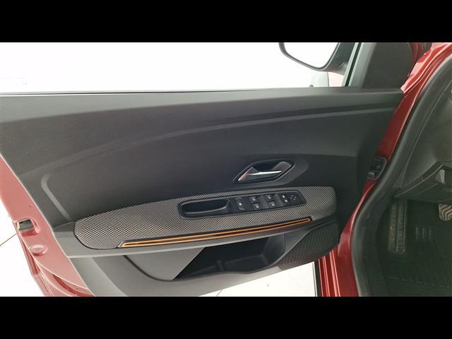 DACIA Sandero 00949143_VO38023732