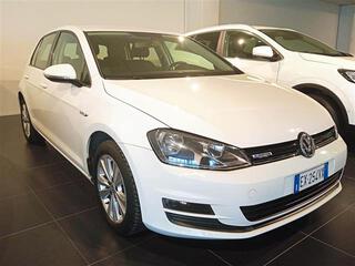 VOLKSWAGEN Golf 00014121_VO38043670