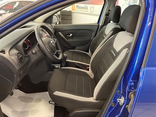 DACIA Sandero  Stepway 00014624_VO38013022