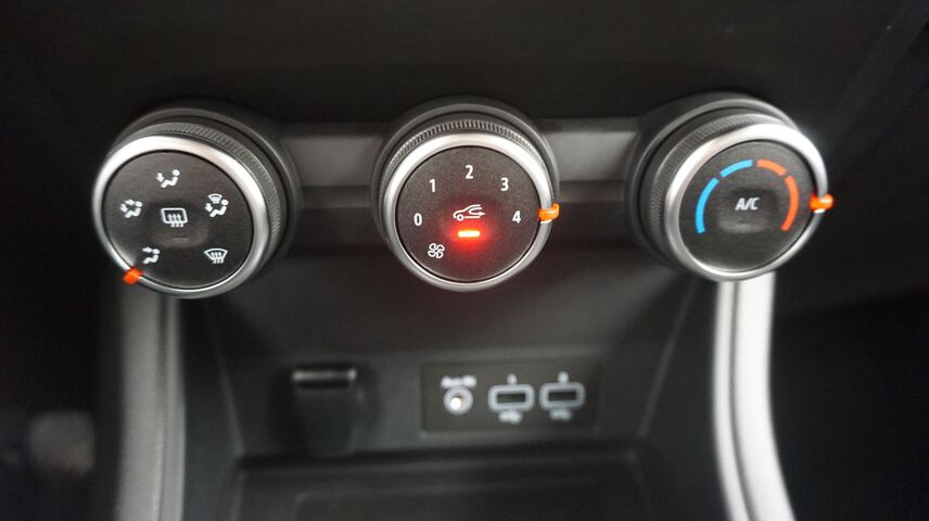Inside Captur  Gris Highland