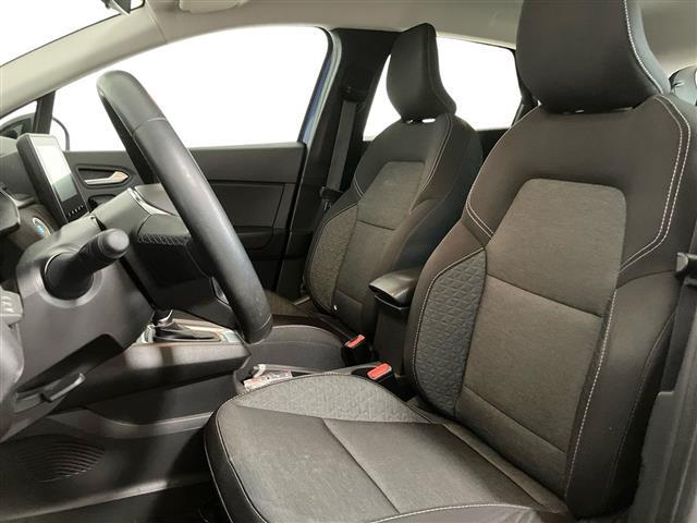 RENAULT Captur 00984952_VO38023207