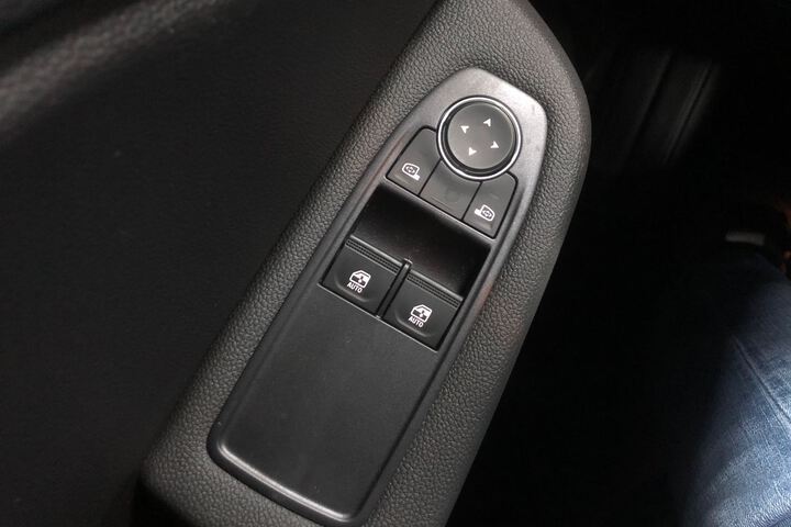 Inside Clio Híbrido  Blanco