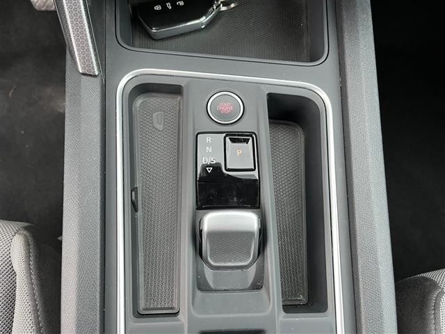SEAT Leon IV 2020 Sportstourer 02640546_VO38043366