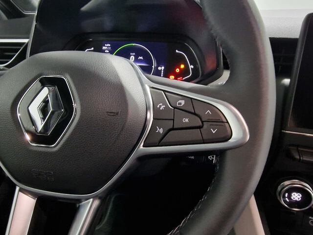 Inside Clio Híbrido  Blanco