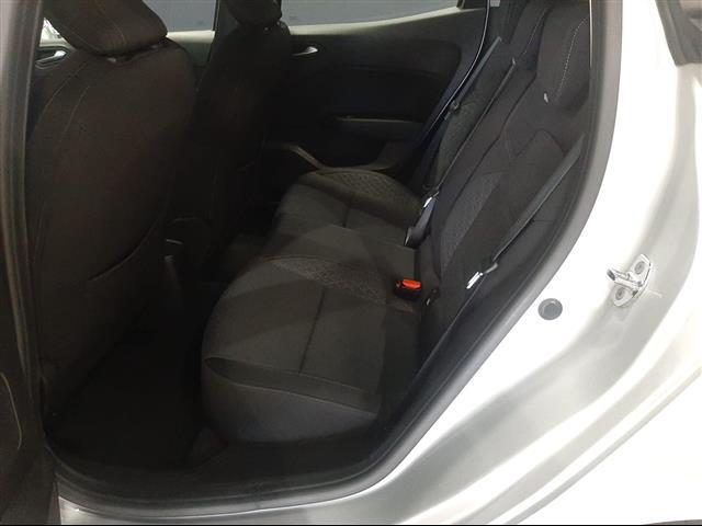 RENAULT Clio 00016238_VO38023184