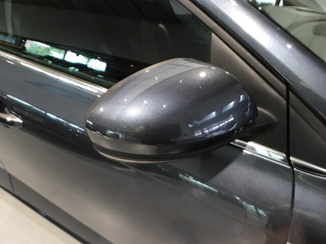 Inside Mégane Sport Tourer  Gris Titanium