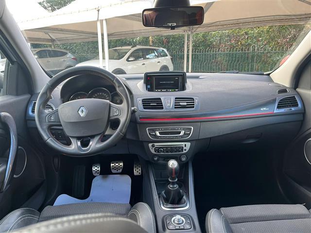 RENAULT Megane 02640701_VO38043366