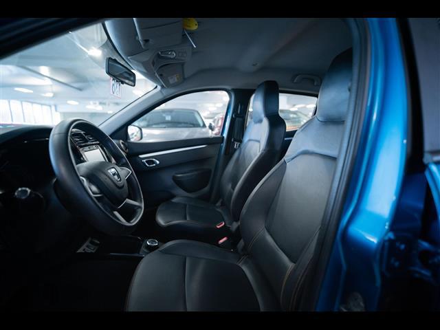 DACIA Spring 02618088_VO38053400