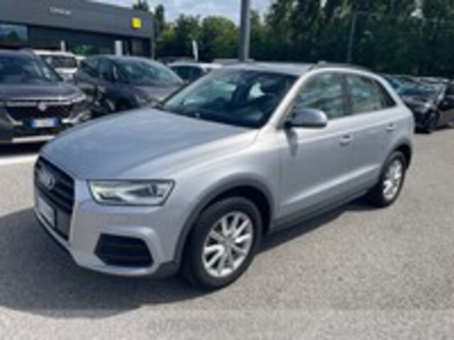 AUDI Q3 I 2015 01883934_VO38013067