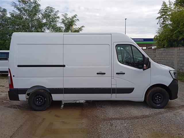 RENAULT Master 35 FWD 2019 00064912_VO38043670