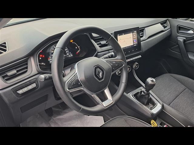 RENAULT Captur 02490824_VO38013041