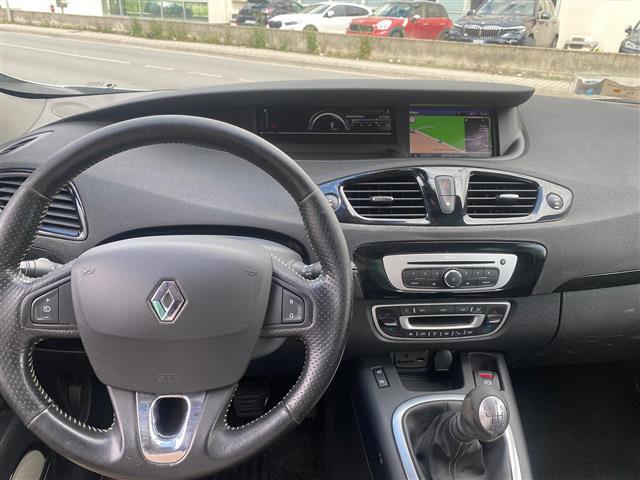RENAULT Scenic X-Mod 00014438_VO38043670