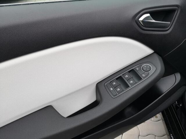 Außenausstattung Clio METALLIC-LACKIERUNG  schwarz