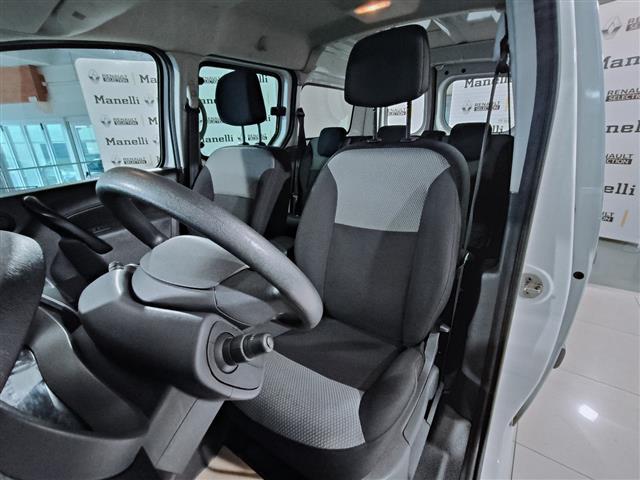 RENAULT kangoo 00012552_VO38013022