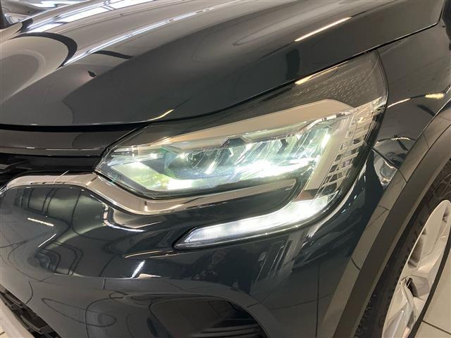 RENAULT Captur 00984801_VO38023207