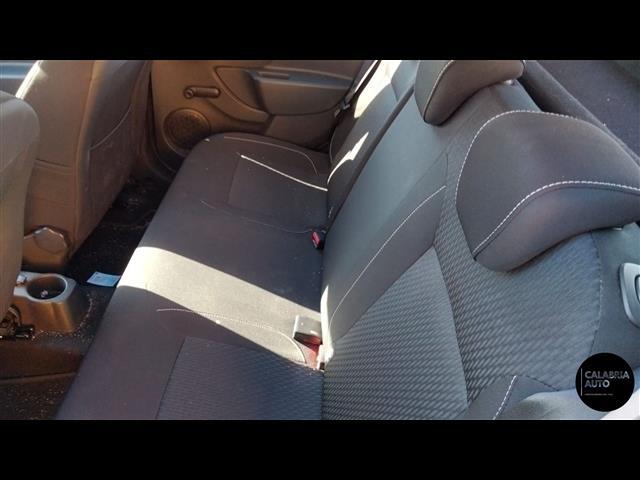 DACIA Sandero 00006620_VO38033579