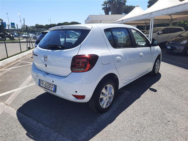 DACIA Sandero 02639432_VO38043366