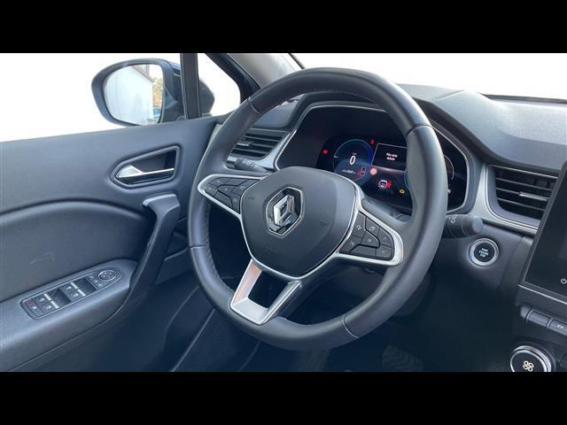 RENAULT Captur 00429252_VO38023217