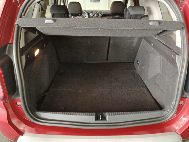 Inside Duster Diesel  ROJO
