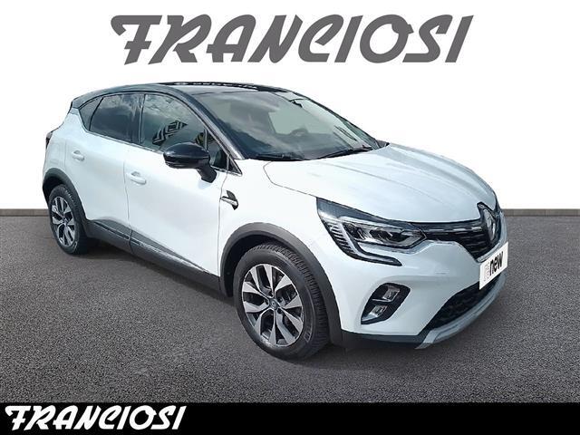 RENAULT Captur 00023749_VO38013018