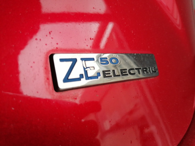 Exterior ZOE  ROSU